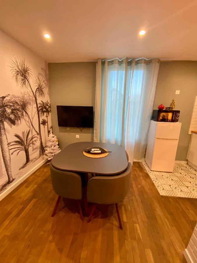Apartamento T2 Cosy / Quartier Calme / Magasins D'Usine A Proximite Saint-Julien-les-Villas Exterior foto